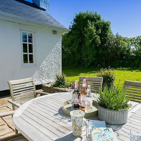 Glan Gors Felin Villa Llanrhyddlad ภายนอก รูปภาพ